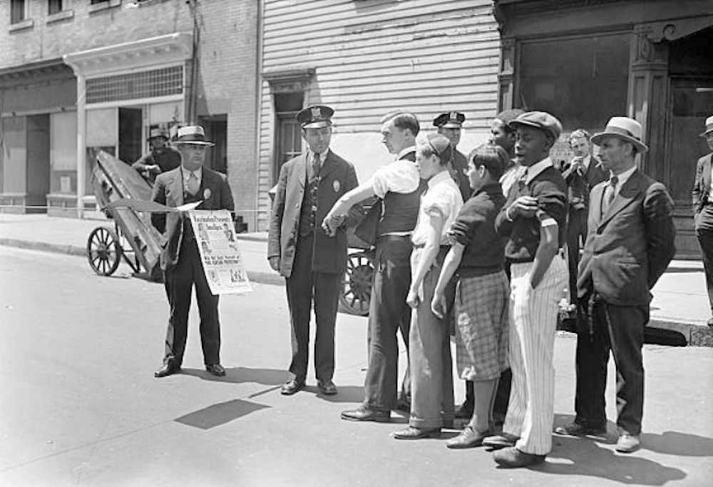 Smallpox Inspection
To Prevent Spread Of Smallpox. Health officer Jones questions persons before permitting them to pass the Quarantine Barriers that have been placed at Barclay Street in Newark, to check the spread of smallpox. The streets are roped off and all persons entering or leaving must show a vaccination not more than five days old.

Photo from Bettmann
